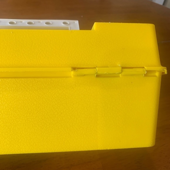 SNOOPY Catch ‘Em Tackle Box Used Great Condtion Peanuts Zebco - Picture 11 of 17